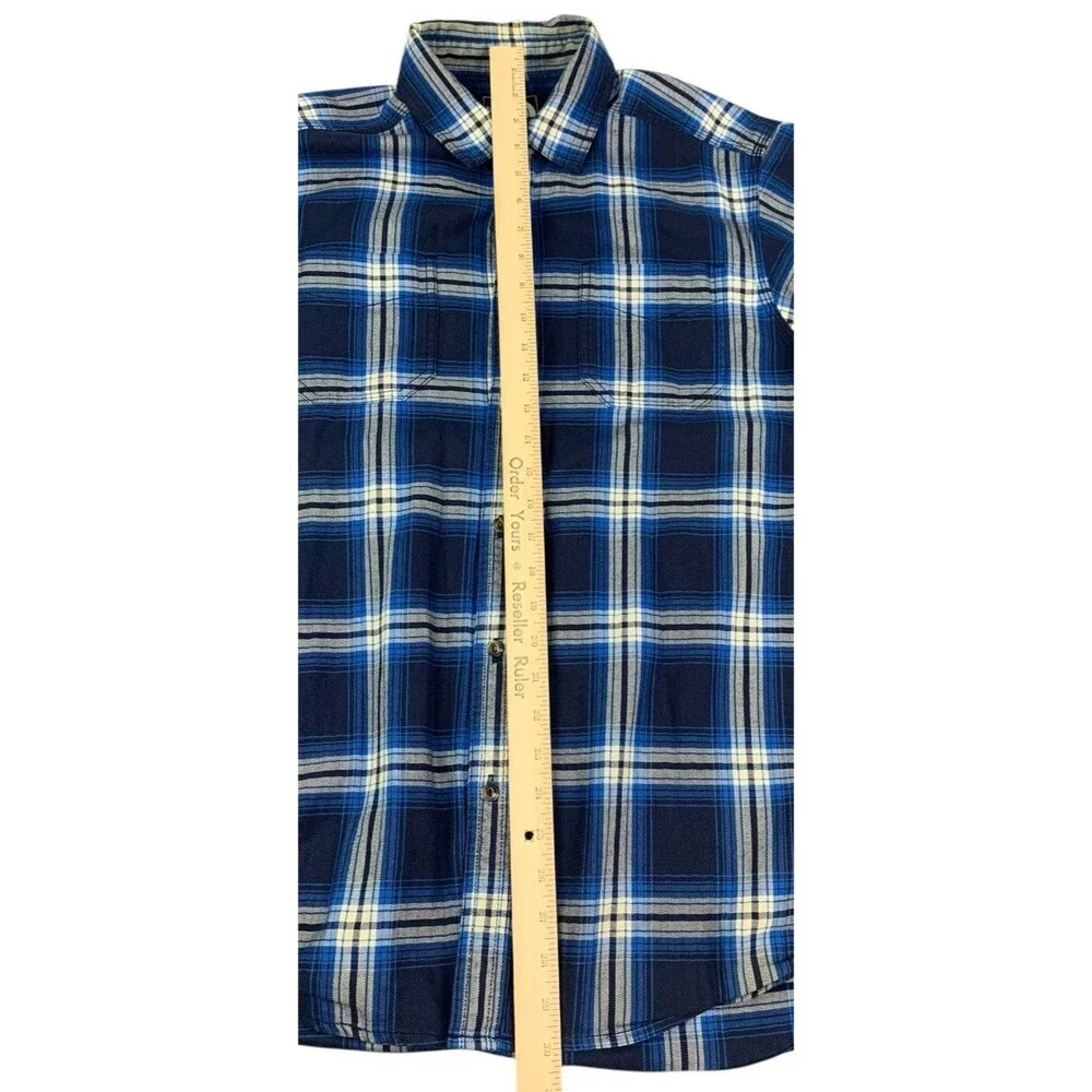 The North Face Men’s Flannel Shirt, Long Sleeve, Blue Plaid, Size Medium